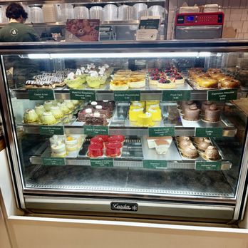 Doro Marketplace - So many sweets - Bakeries Near Me - Wethersfield, Connecticut