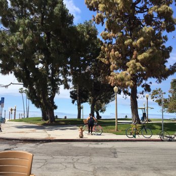 Chuck's Coffee Shop - View from the patio dining - Coffee & Tea Near Me - Long Beach, California Chuck's Coffee Shop - View from the patio dining - Coffee & Tea Near Me - Long Beach, California