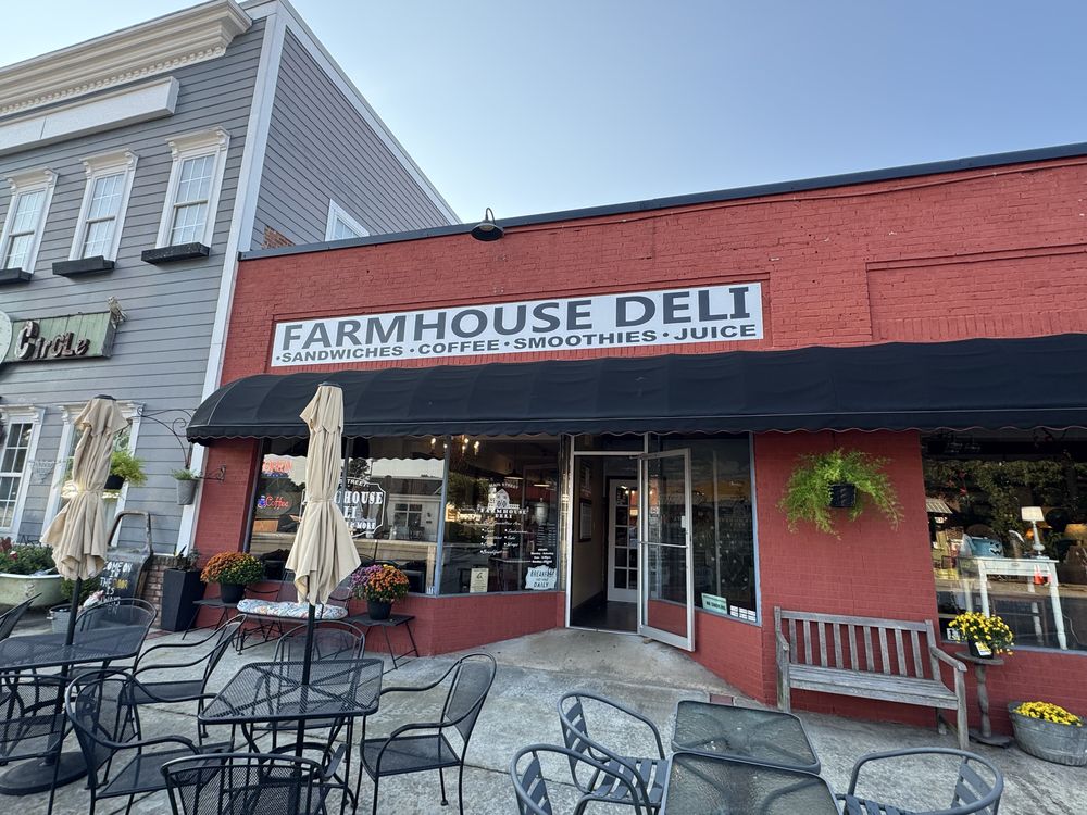 Farmhouse Deli Logo