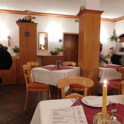 Hotel Seiffener Hof - Blick in den hinteren Frühstücksraum