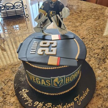 Freed's Bakery - Bakeries Near Me - Las Vegas, Nevada
