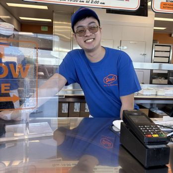 Dick's Drive-In - This guy is absolutely wonderful. He made my day. - Fast Food Near Me - Kent, Washington