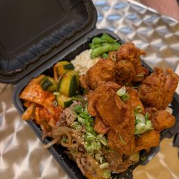 Aloha plate, original fried chicken and pork bulgogi.