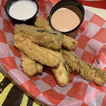 Lindburgers - Zucchini Fries (love that Tiger Sauce) - Burgers Near Me - Jupiter, Florida