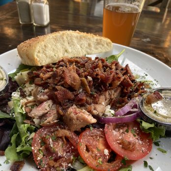 Guillermo's - Tuna Bacon Salad - Italian Near Me - San Antonio, Texas