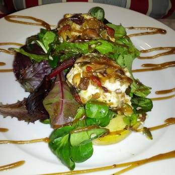 Cera 23 - First course...this is art......so beautiful it was almost a shame to eat it - Spanish Near Me - Barcelona, B