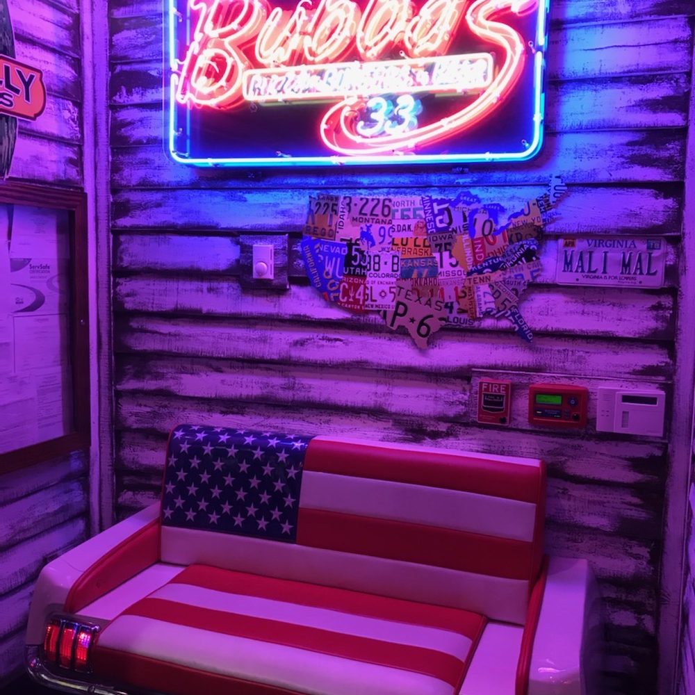 Bubba's 33 - Waiting area, very comfy and definitely patriotic! - Pizza Near Me - Chesapeake, Virginia Bubba's 33 - Waiting area, very comfy and definitely patriotic! - Pizza Near Me - Chesapeake, Virginia