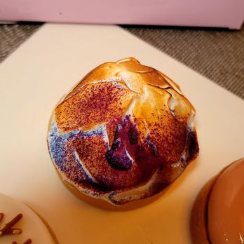 Domi - Bakeries Near Me - Los Angeles, California