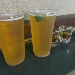 J R Pockets - Big ol' beers