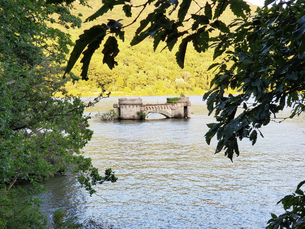 Photos For Bannerman S Island Yelp
