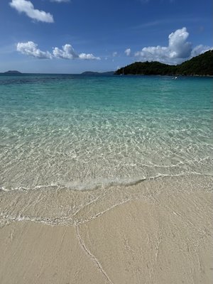 Hawksnest Beach by null