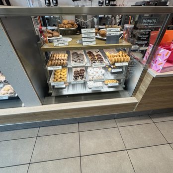 Dunkin' - Coffee & Tea Near Me - Kimball, Tennessee