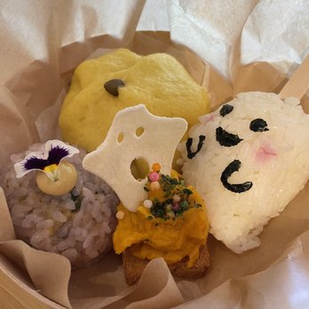 Honobono - Halloween Bento - Food Trucks Near Me - Honolulu, Hawaii Honobono - Halloween Bento - Food Trucks Near Me - Honolulu, Hawaii