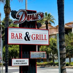 Duke's Bar & Grill
