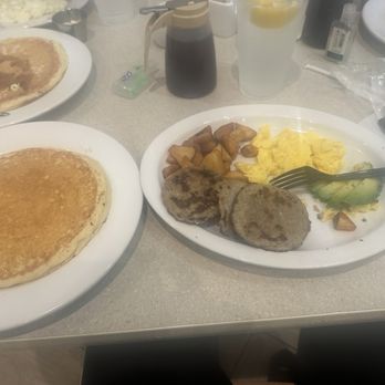 Wild Eggs - The mad platter - Breakfast & Brunch Near Me - Indianapolis, Indiana