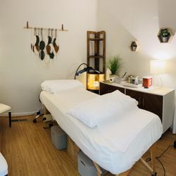The Lafayette Acupuncture Center