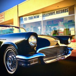 Savvy Vinyl Records - Curb side is available