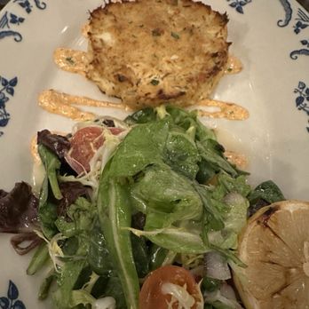 Petterinos - Crab Cake - American Near Me - Chicago, Illinois