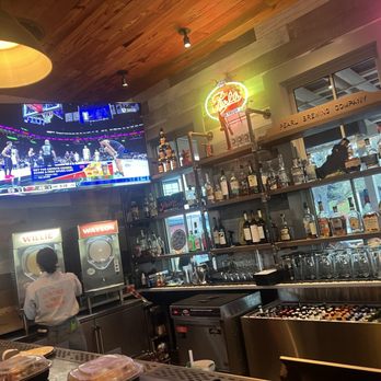 Otto’s Ice House - Bars Near Me - San Antonio, Texas