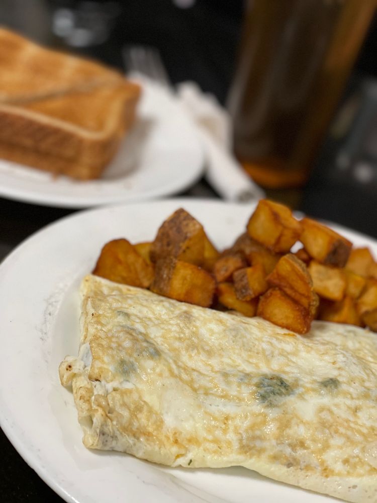 Theo's Cozy Corner Restaurant