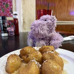 Mama's Greek Cuisine
