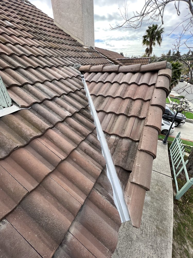 Slide of Alcantara Roofing