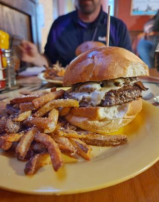 Oscar's Pub & Grill by null