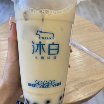 I’Milky - Williamsburg - Jasmine milk tea with boba - Bubble Tea Near Me - Brooklyn, New York