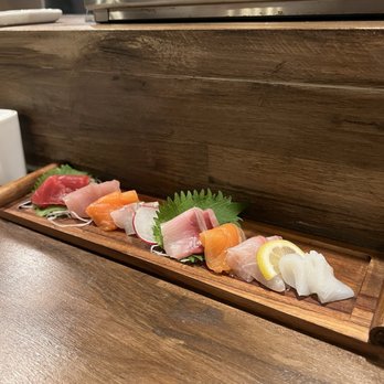Hakkai Nigiri Bar & Tapas - Sushi Bars Near Me - San Carlos, California