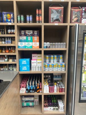 Dunne's Polemost Liquors by null