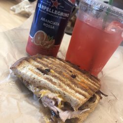 Tupelo's Bakery & Cafe - The TAB