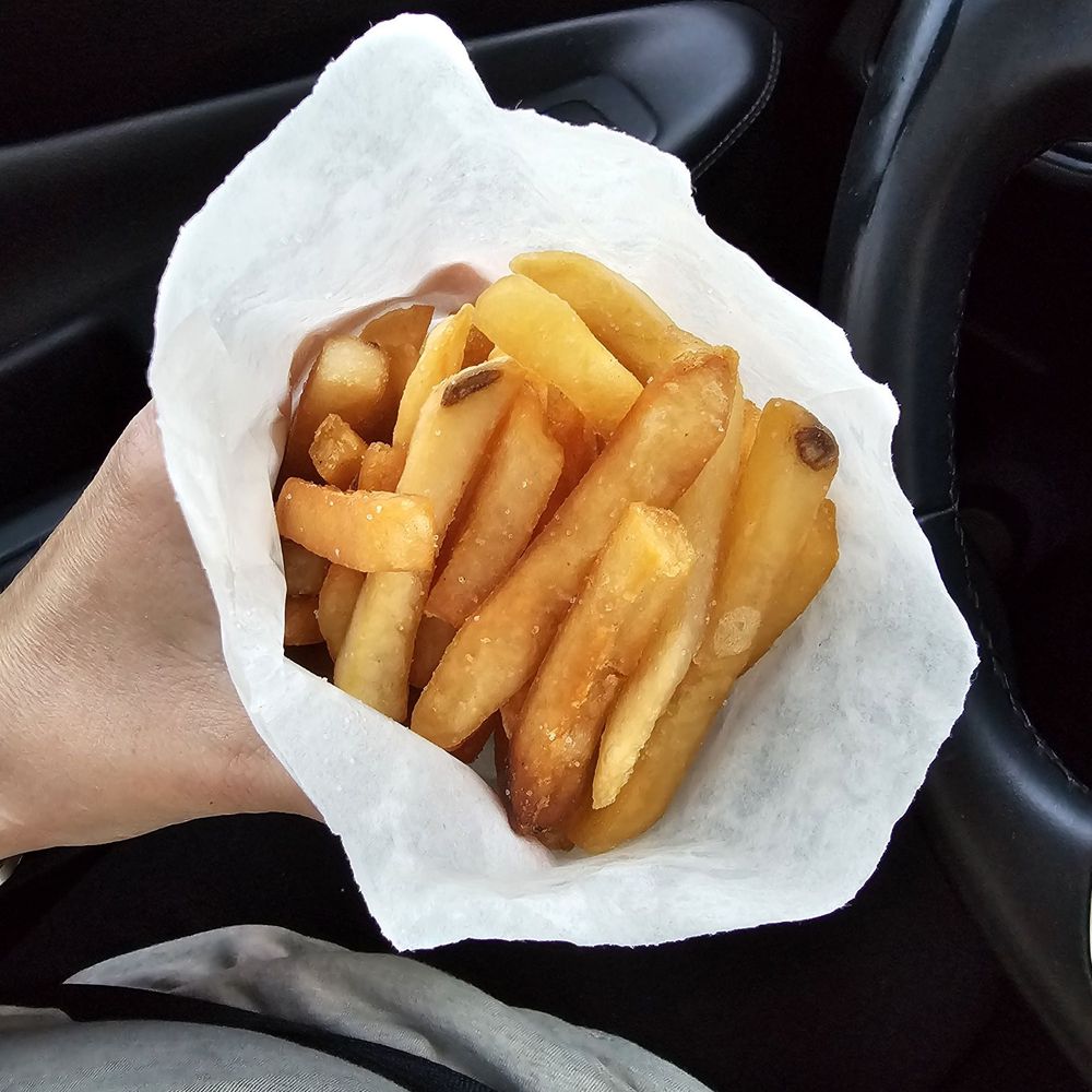 Johns Burgers - Fries that are burned - Burgers Near Me - Bakersfield, California Johns Burgers - Fries that are burned - Burgers Near Me - Bakersfield, California