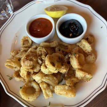 Donna's - Fried Calamari - Italian Near Me - Los Angeles, California Donna's - Fried Calamari - Italian Near Me - Los Angeles, California