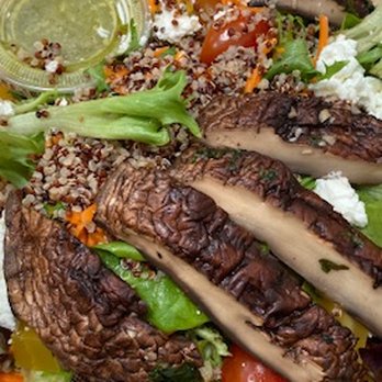 Tinleaf Fresh Kitchen - Spectacular Portobello Salad - New American Near Me - Carlsbad, California Tinleaf Fresh Kitchen - Spectacular Portobello Salad - New American Near Me - Carlsbad, California