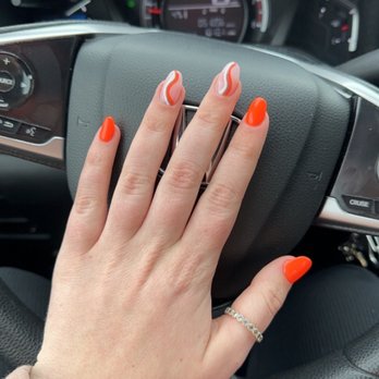 Prive Nail Spa - Hair Removal Near Me - Maumee, Ohio