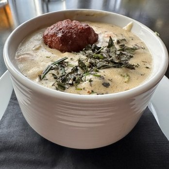 Steam Restaurant & Bar - Crab corn chowder with a pretzel ball and fresh tarragon - Seafood Near Me - Wilmington, North Carolina Steam Restaurant & Bar - Crab corn chowder with a pretzel ball and fresh tarragon - Seafood Near Me - Wilmington, North Carolina