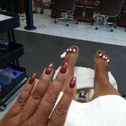 New nails... Great experience. New nails... Great experience.