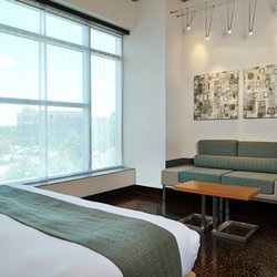Tulyp, Tapestry Collection by Hilton