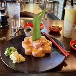 Nara Ramen - Sweetheart Roll - Salmon, Tuna, Whitefish and Mango wrapped in Soy Paper & Honey Sauce - with a fun smoking special effect!