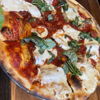 Yard House - Margherita Pizza - New American Near Me - San Jose, California Yard House - Margherita Pizza - New American Near Me - San Jose, California