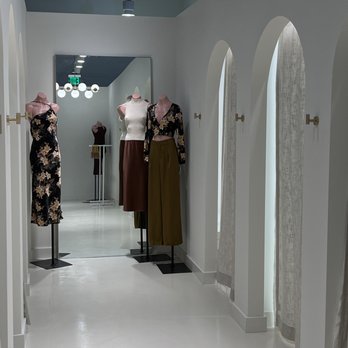 Tenshoppe - Women's Clothing Near Me - Ontario, California Tenshoppe - Women's Clothing Near Me - Ontario, California