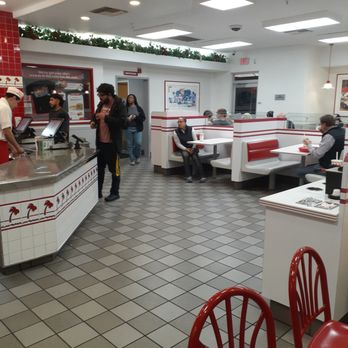 In-N-Out Burger - Burgers Near Me - Redondo Beach, California