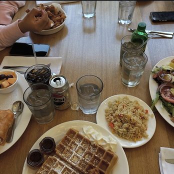 Meli Cafe - Plain Waffles - Breakfast & Brunch Near Me - Chicago, Illinois