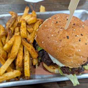 Cooks Underground - Royale with cheese, garlic fries, and Johnny Utah fry dip. - Burgers Near Me - Logan, Utah