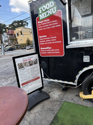 Da Cocinita MAGIC TACO by null