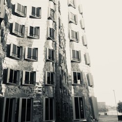 Gehry-Bauten