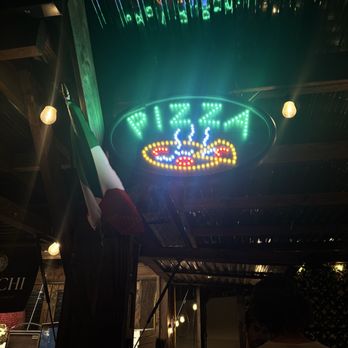 Zucchi Pizza - Pizza Near Me - Honolulu, Hawaii