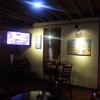 BuggyWorks - Great time with friends! - New American Near Me - Monroe, Wisconsin