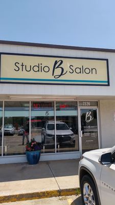 STUDIO B SALON OKC - Updated August 2025 - 7326 N May Ave