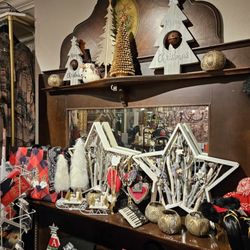 Uptown and Country Boutique